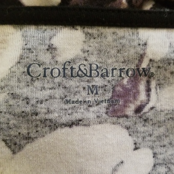 Croft and Barrow 3/4 length sleeve floral top - Picture 3 of 3